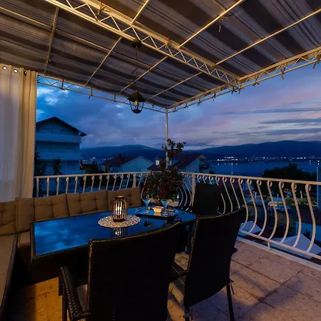 Apartment Adria Trogir