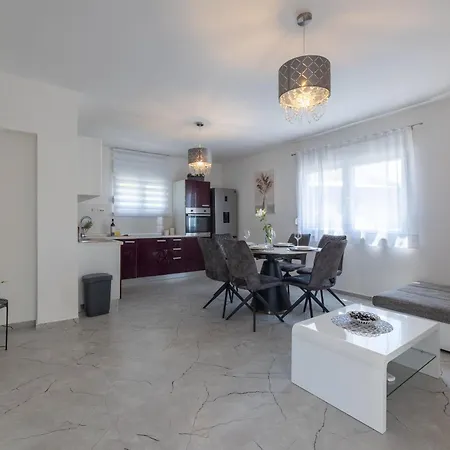 Apartment Adria *