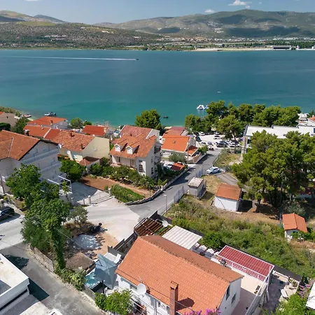 Apartment Adria *